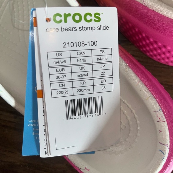 NWT Crocs x Care Bears stomp slide - Picture 6 of 6